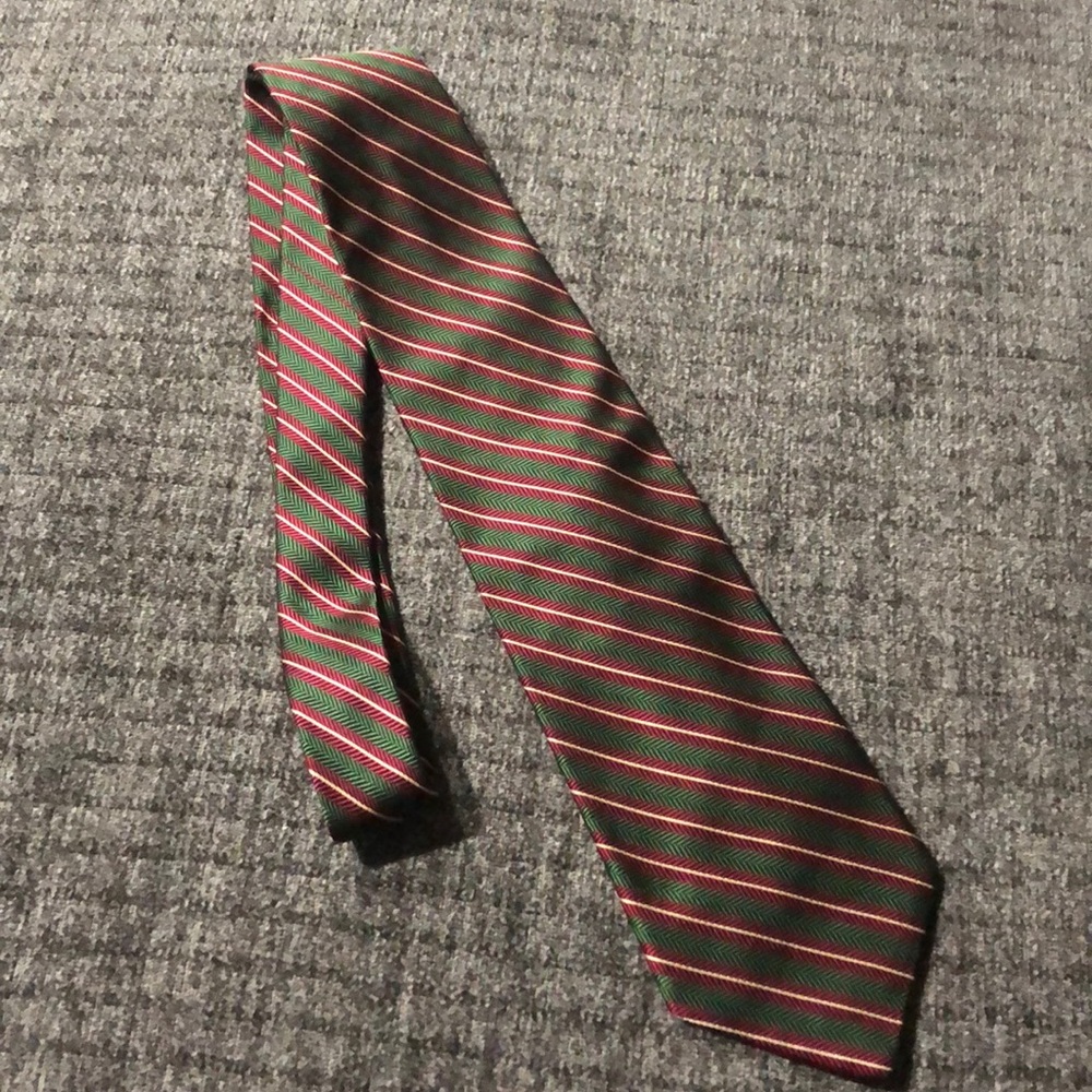 Lovely Brooks Brothers Tie